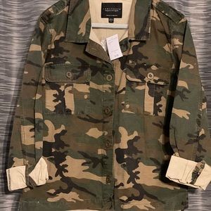 Sanctuary by Anthropologie Camo jacket Size L